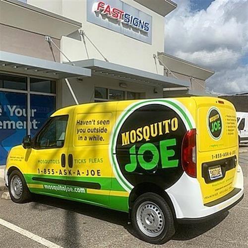 Window and Vehicle Graphics